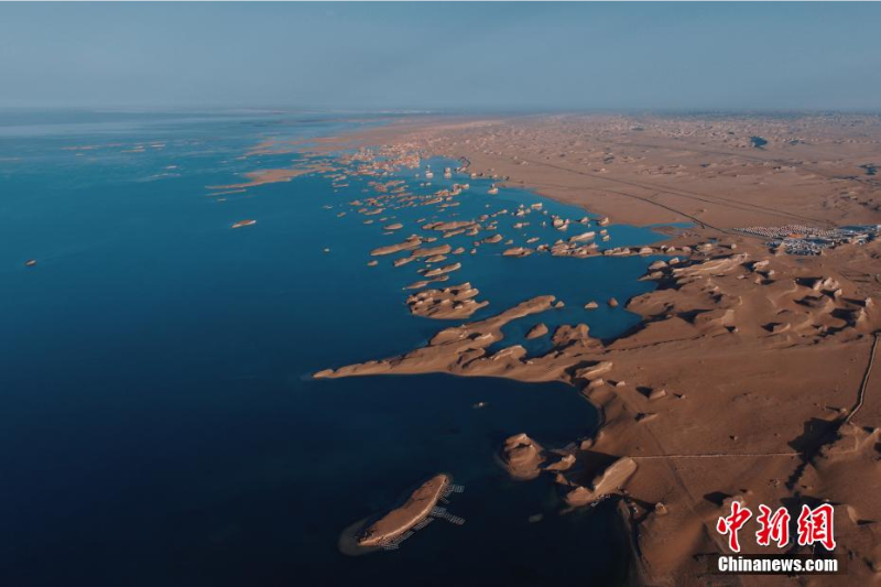 Pemandangan Permai Yadan pada Awal Pagi