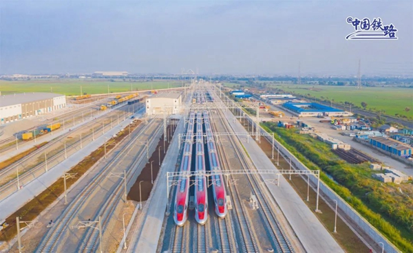 HSR JKT-BDG Usaha Sama China-Indonesia Beroperasi Hari Ini