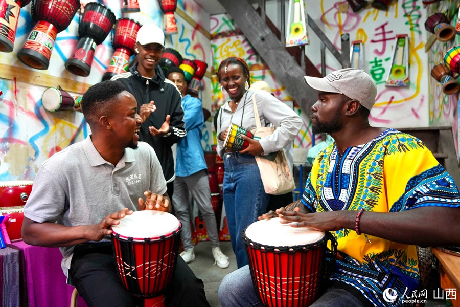 Peserta Pertandingan Antarabangsa 