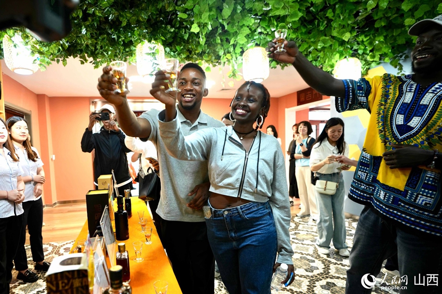 Peserta Pertandingan Antarabangsa