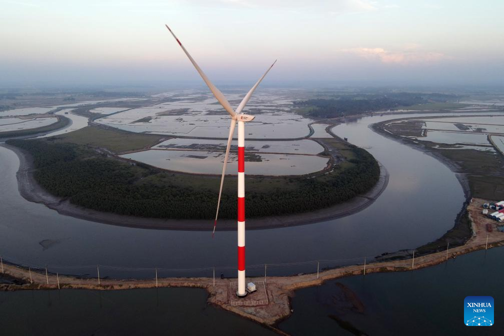 Loji Kuasa Angin Pertama Bangladesh Siap Sepenuhnya