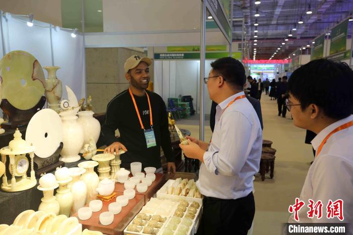 Pameran Teknologi PKS APEC ke-12 Tarik Lebih Seribu Syarikat