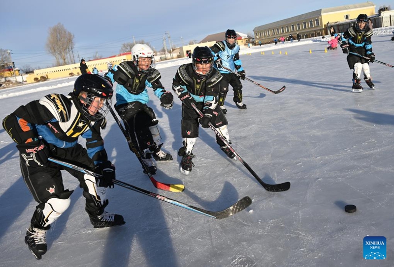 Urumqi Lipat Ganda Usaha Promosi Sukan Musim Sejuk di Sekolah