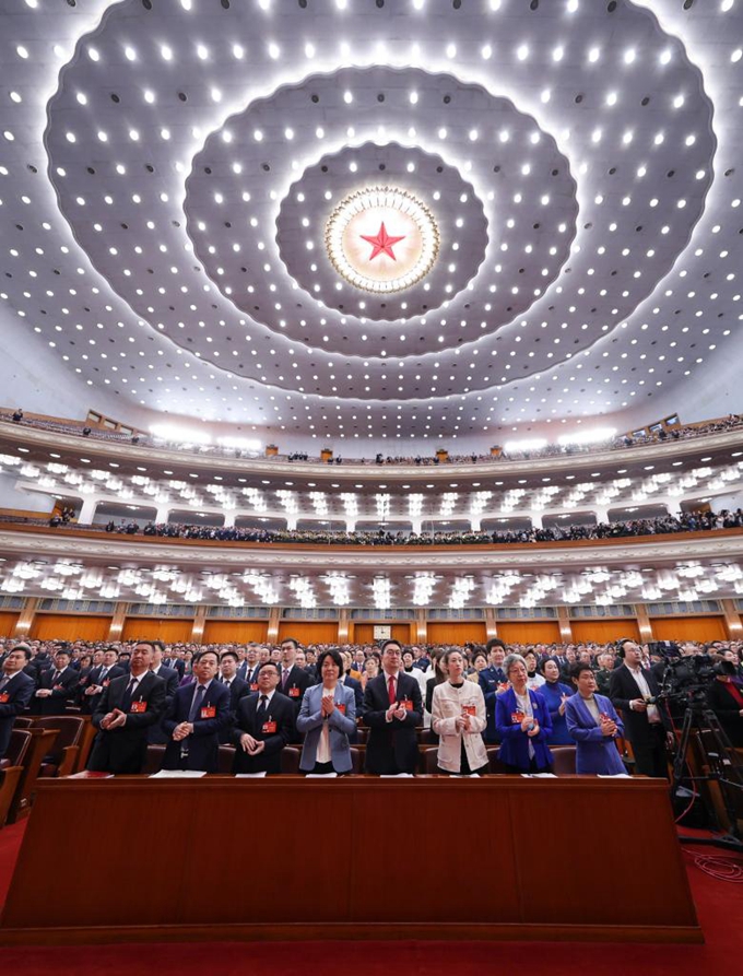 Persidangan Tahunan CPPCC Membuka Tirai