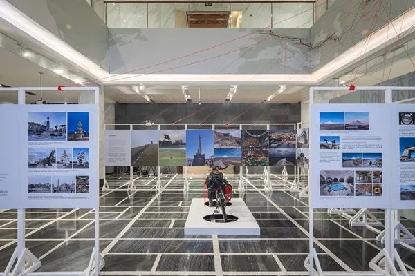 Pameran ‘Kembara ke Timur’ di Muzium Kesenian Being di Pudong, Shanghai. (Foto ihsan Universiti Tongji)