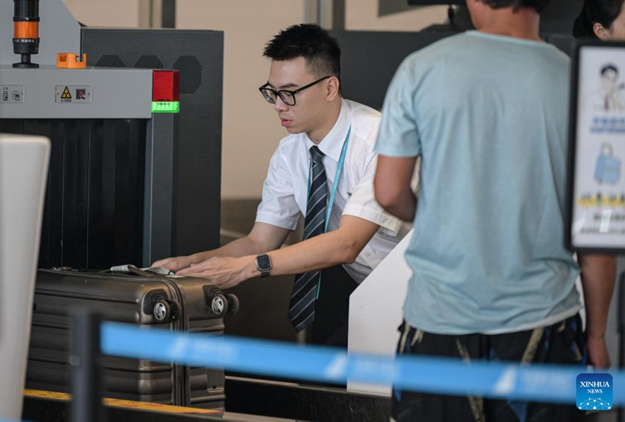 Hainan Percepat Sambung Kerja Pasca Taufan Super