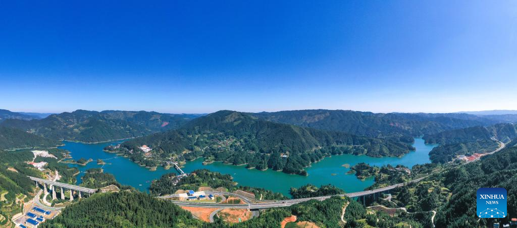 Lebuh Raya Jianhe-Liping Mula Beroperasi