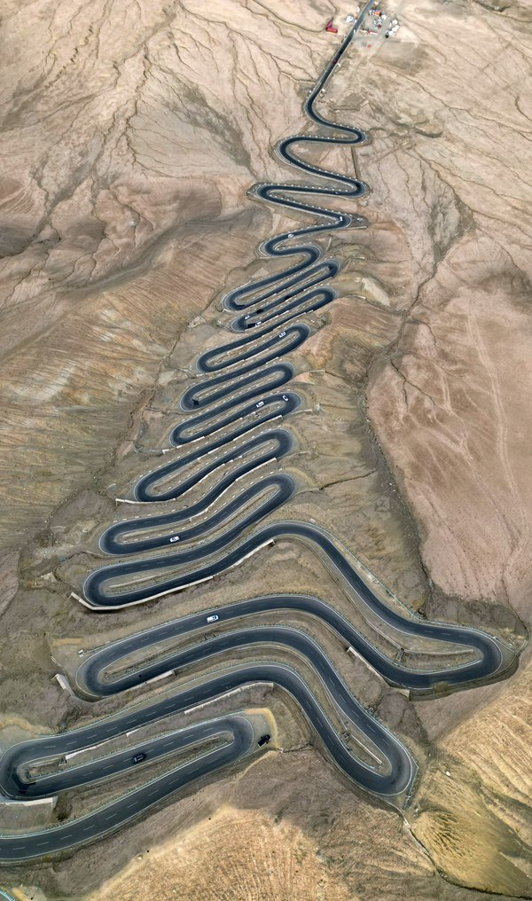 Jalan Purba Panlong di Xinjiang Beri Limpahan Kemakmuran Kepada Penduduk Tempatan