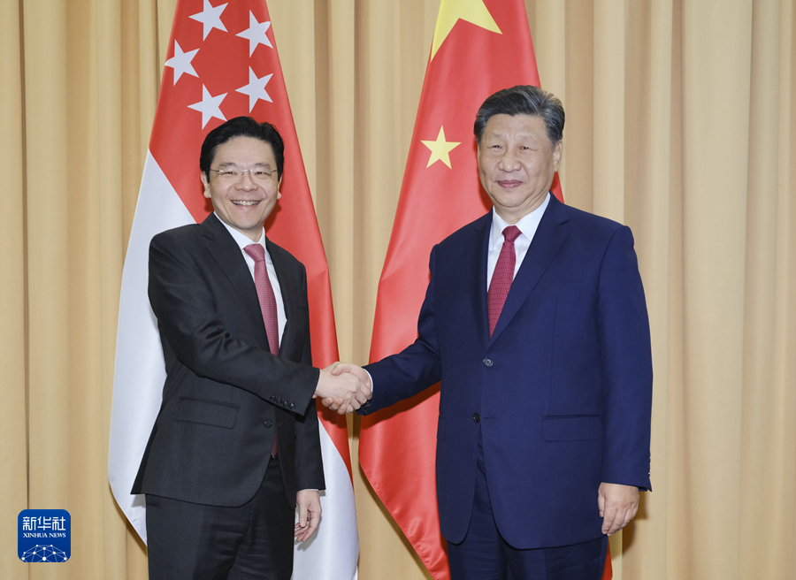 Xi Bertemu PM Singapura