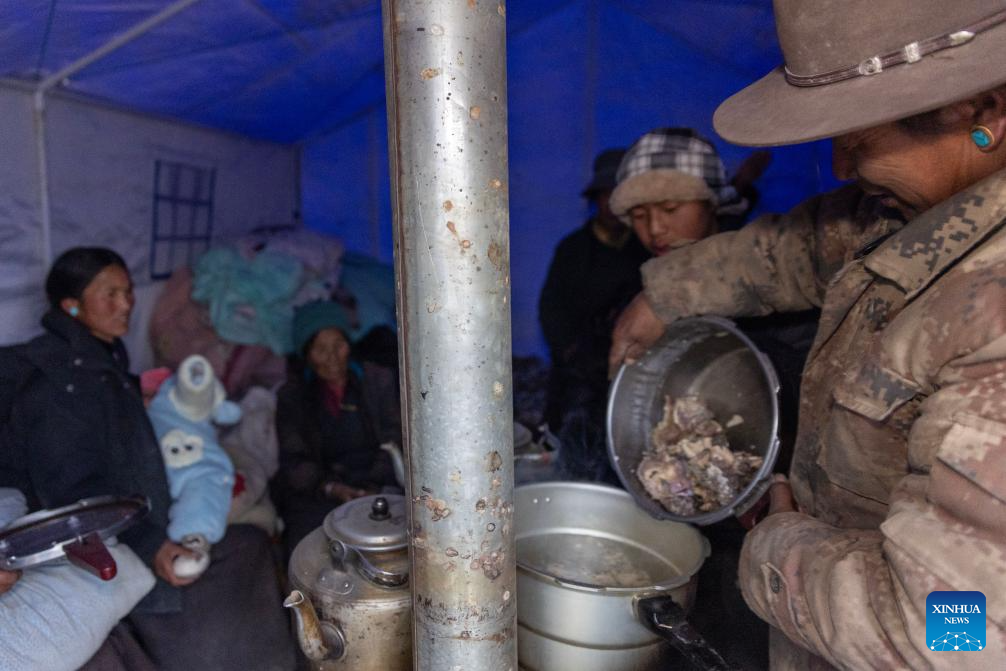 Usaha Menyelamat Habis-habisan di Xizang