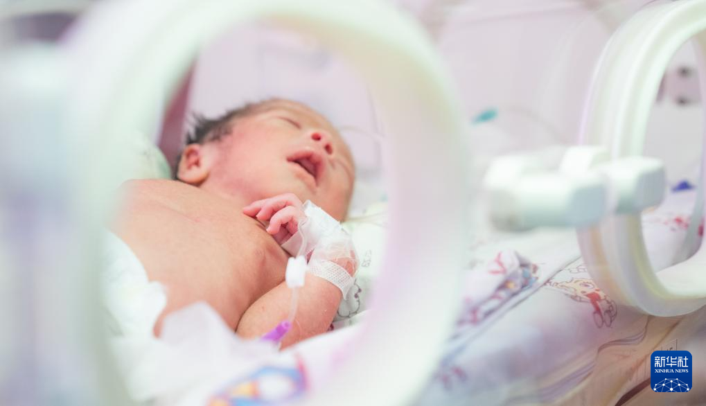 Bayi Pertama Selamat Dilahirkan di Kaunti Dingri Selepas Gempa Bumi Dahsyat