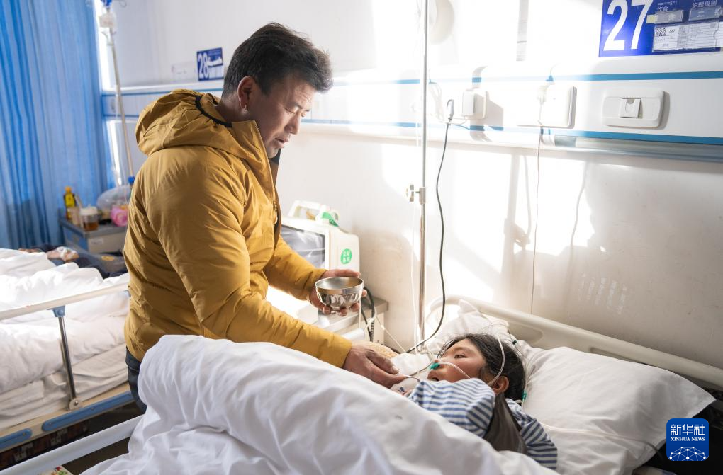 Bayi Pertama Selamat Dilahirkan di Kaunti Dingri Selepas Gempa Bumi Dahsyat