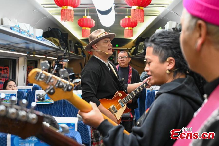 Sambutan TBC dalam Kereta Api Rentas Sempadan