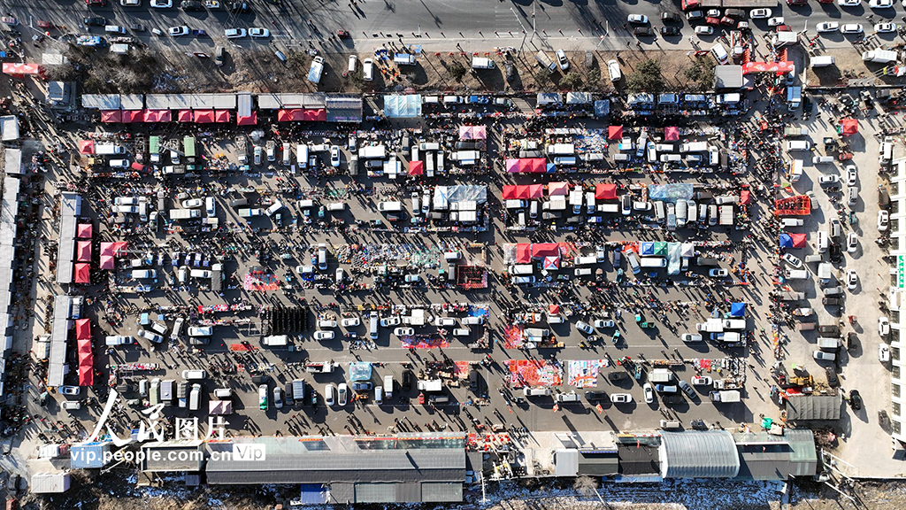 Menjelang Tahun Baru Cina (TBC) 2025, suasana Puhe Fair di Shenyang, ibu kota Liaoning, timur laut China semakin meriah.