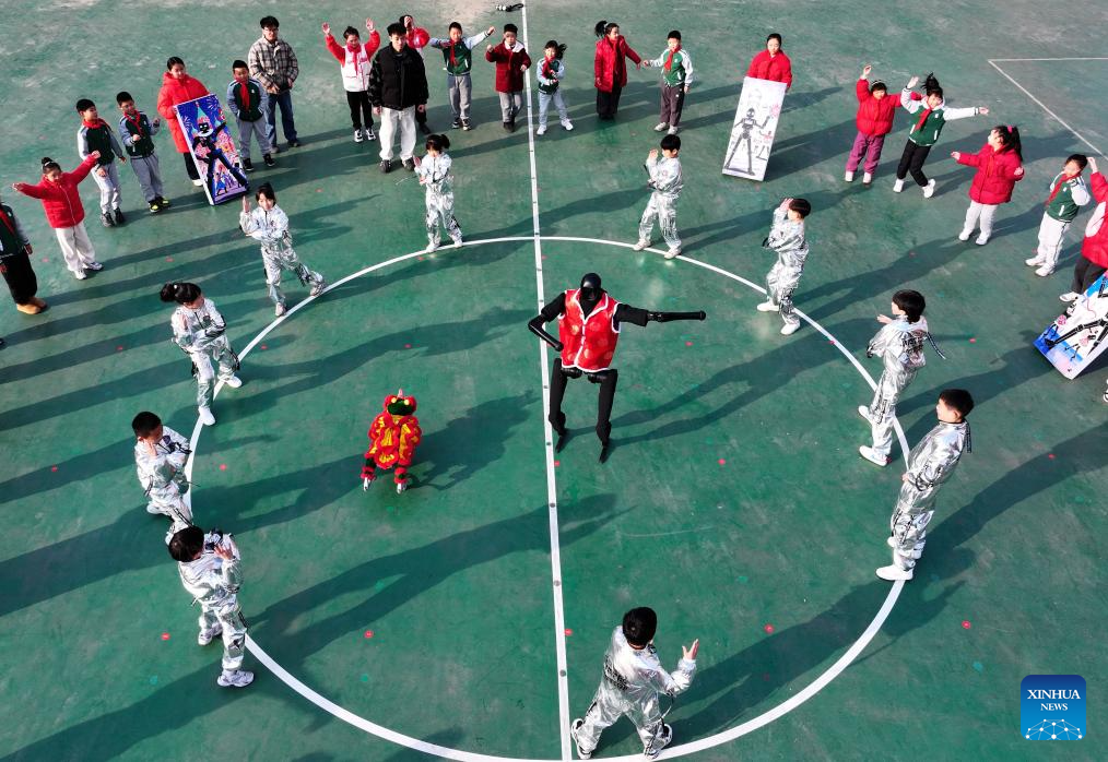 Sekolah di Serata China Kreatif Alu-alukan Kedatangan Pelajar Untuk Semester Baharu