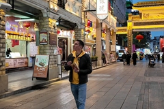 Alami Keunikan Blok Qilou Wuzhou yang Berabad Lamanya