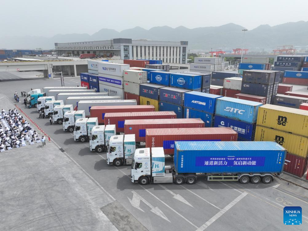 China Lancarkan Laluan Trak Lasak Hidrogen Rentas Wilayah Pertama