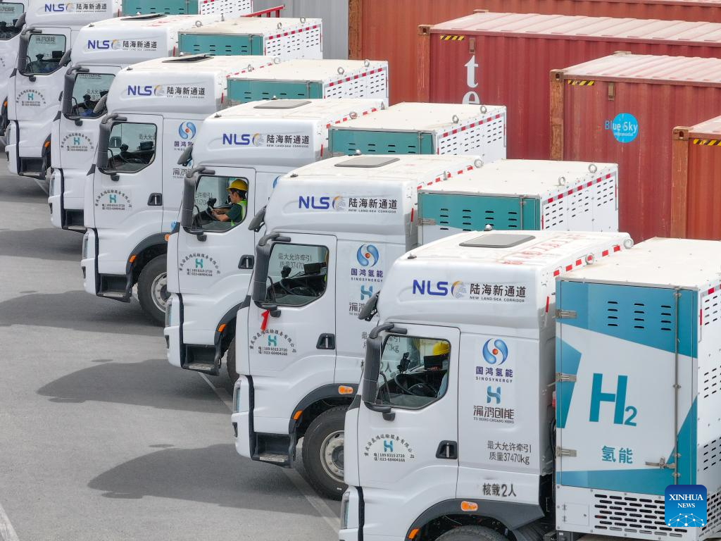 China Lancarkan Laluan Trak Lasak Hidrogen Rentas Wilayah Pertama