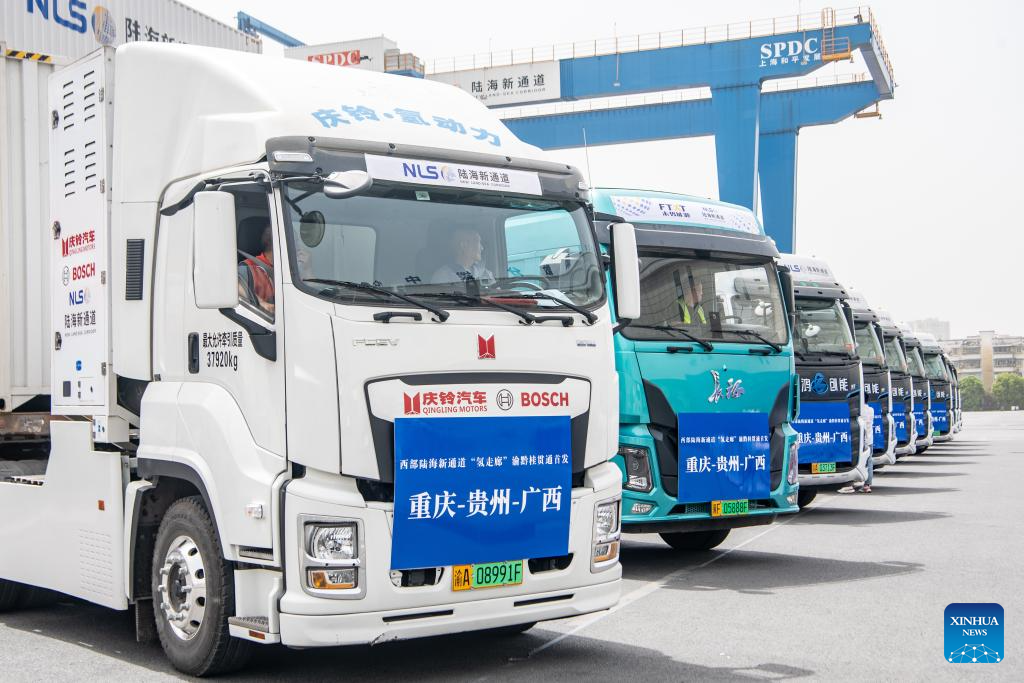 China Lancarkan Laluan Trak Lasak Hidrogen Rentas Wilayah Pertama