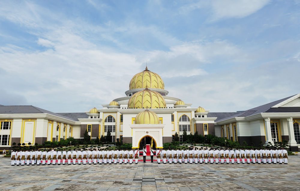 Xi Terima Sambutan Rasmi di Istana Negara Malaysia