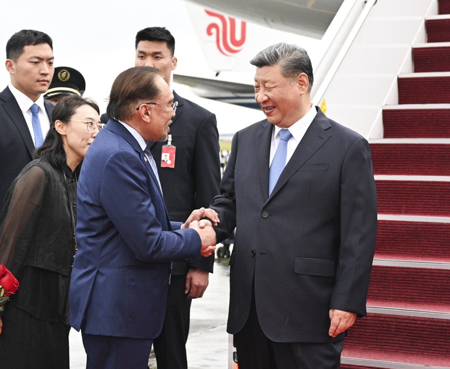 Xi Tiba di Malaysia untuk Lawatan Rasmi