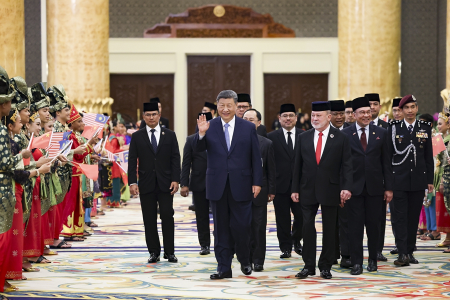 China, Malaysia Sasar 'Lima Dekad Keemasan' Baharu