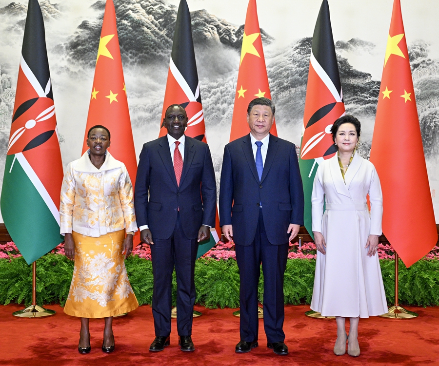 Presiden Xi Jinping Adakan Pertemuan dengan Presiden Kenya di Beijing