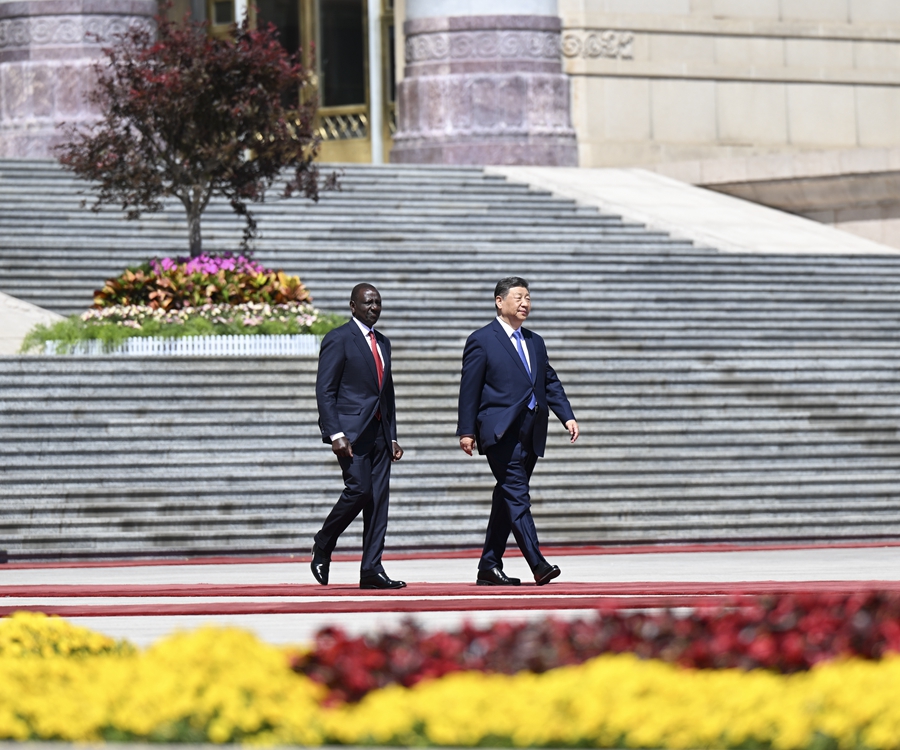 Presiden Xi Jinping Adakan Pertemuan dengan Presiden Kenya di Beijing