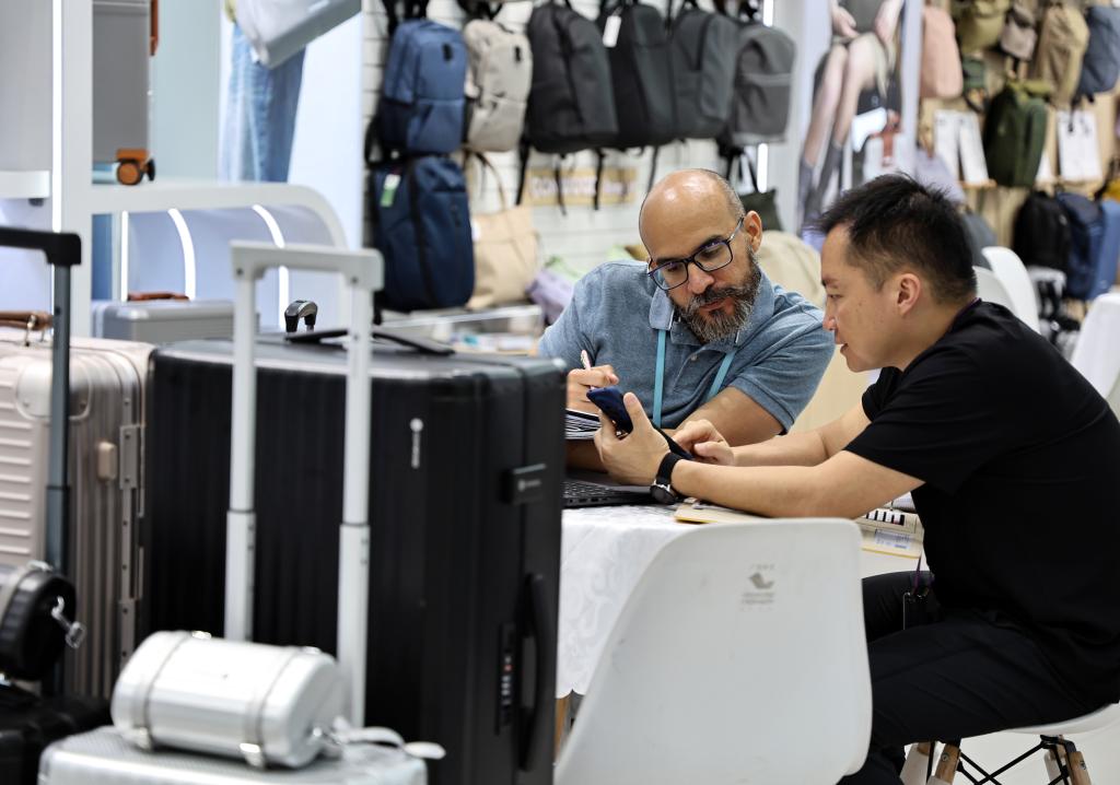 Canton Fair ke-137 Labuh Tirai, Jumlah Pembeli Luar Negara Perbaharui Rekod