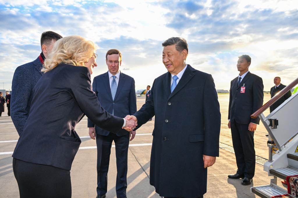 Xi Mulakan Lawatan ke Rusia