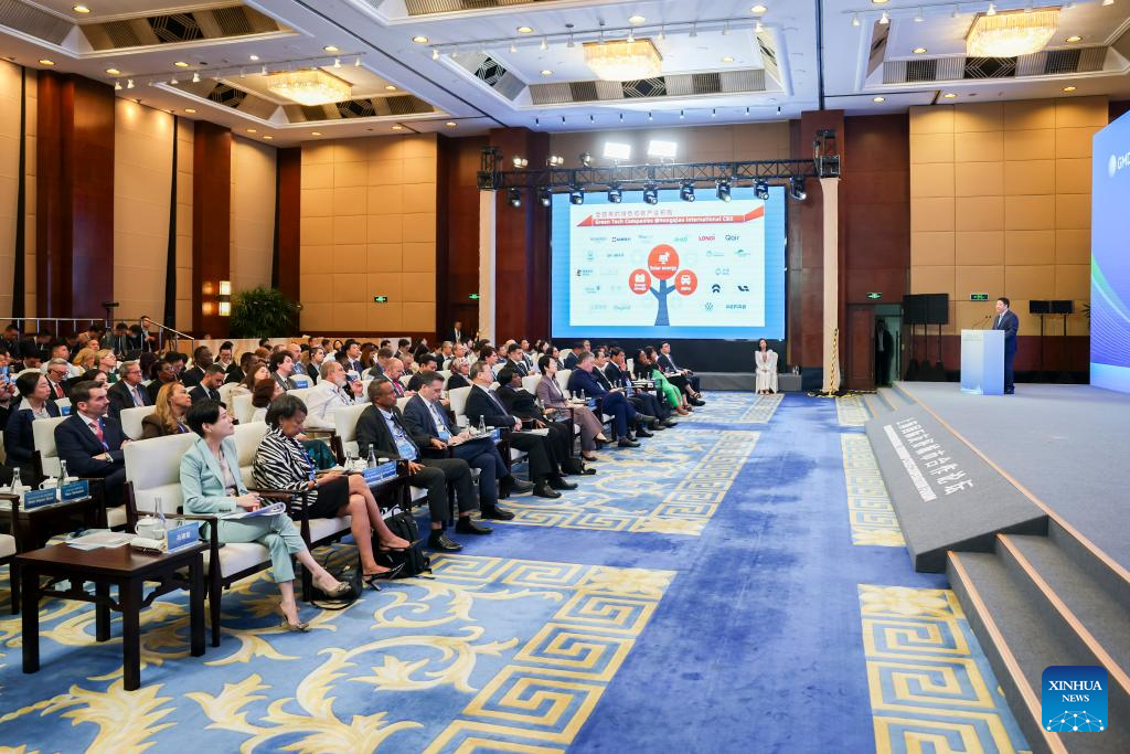 Para hadirin yang menyertai Dialog Datuk Bandar Global dan Forum Kerjasama Bandar-bandar Persahabatan Antarabangsa Shanghai 2025 di Shanghai, timur China pada 29 Mei 2025. (Xinhua/Wang Xiang)