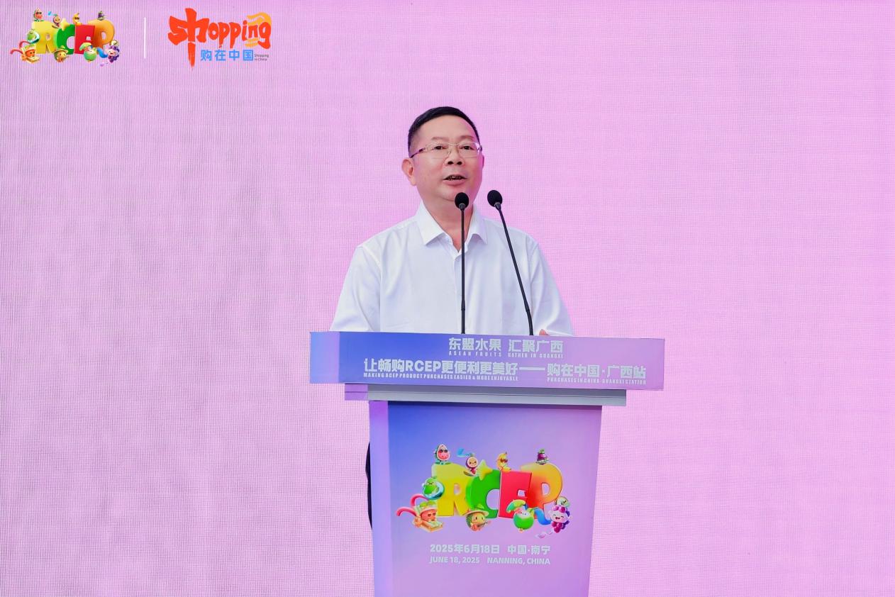 Ou Yujun, Pengarah Jabatan Budaya dan Pelancongan Wilayah Autonomi Zhuang Guangxi, menyampaikan ucapan. (Foto ihsan pihak penganjur)