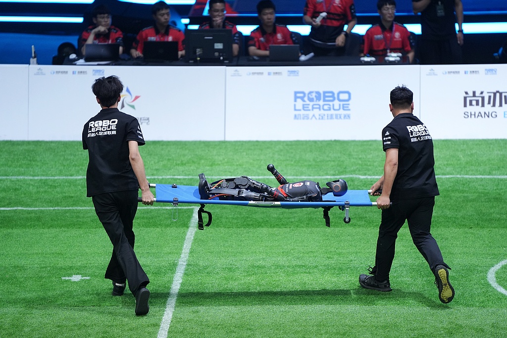 Pertandingan Akhir Roboleague Berlangsung di Beijing