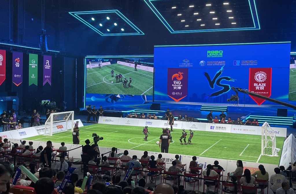 Pertandingan Akhir Roboleague Berlangsung di Beijing