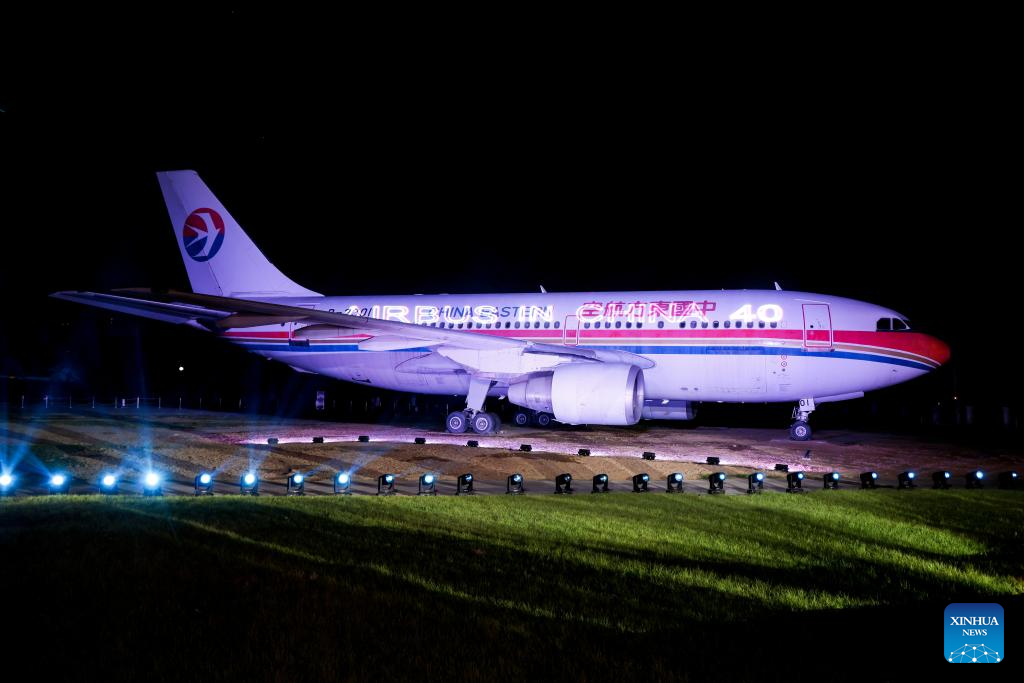 Jet Airbus Pertama China Jadi Simbol Hubungan Penerbangan Empat Dekad