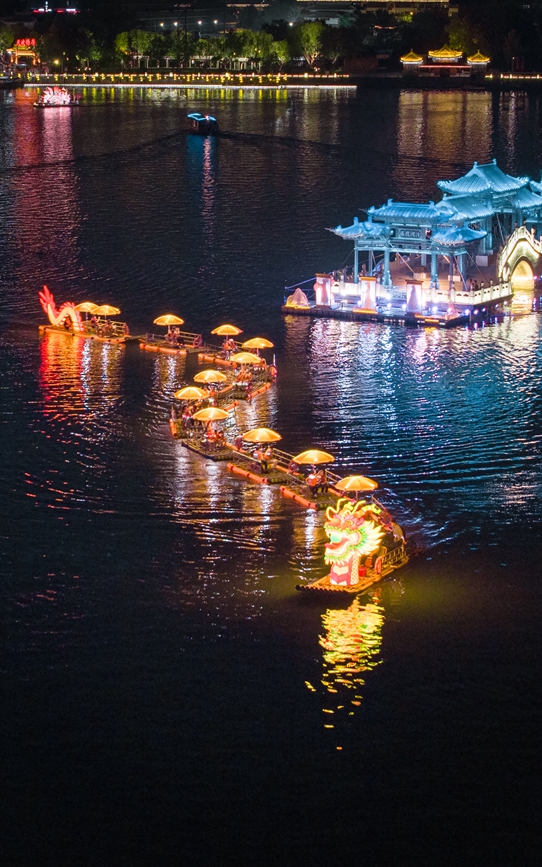 Kaifeng Ubah Sungai Bianhe, Jadi Destinasi Popular